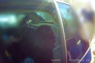 Škodovka se v Brně sama zamkla, v autě zůstalo miminko - Novinky